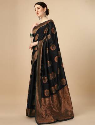 Black silk blend banarasi saree with unstitched blouse piece 3