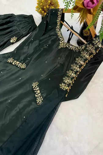 Green crep silk embroidered straight kurta dupatta salwar set