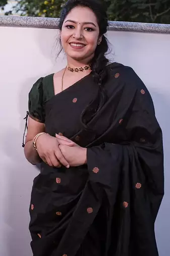 Black silk blend banarasi saree with unstitched blouse piece