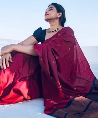 Blue wine silk blend banarasi saree with unstitched blouse piece 5