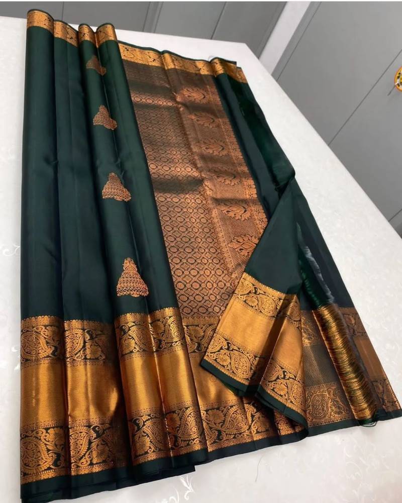 Green soft silk blend banarasi jacuard work designer party wear saree with unstitched blouse piece