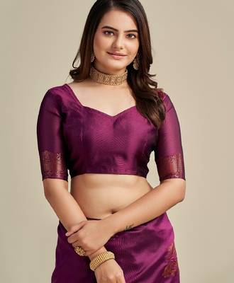 Purple silk blend banarasi saree with unstitched blouse piece 5