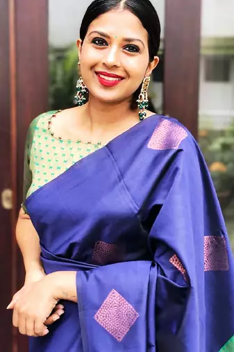 Blue green silk blend banarasi saree with unstitched blouse piece