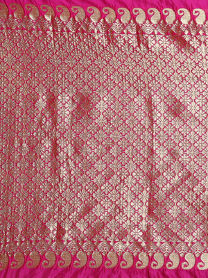 Pink silk blend banarasi saree with unstitched blouse piece 4