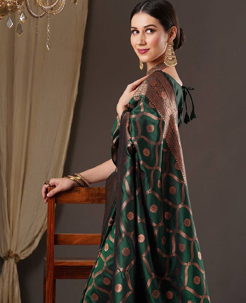 Green soft silk blend banarasi jacuard work designer party wear saree with unstitched blouse piece