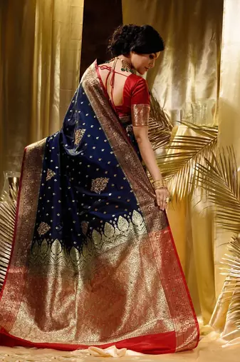 Blue red silk blend banarasi saree with unstitched blouse piece