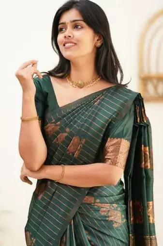 Green silk blend banarasi saree with unstitched blouse piece