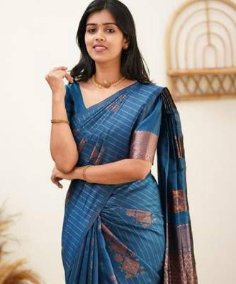 Rama silk blend banarasi saree with unstitched blouse piece 1