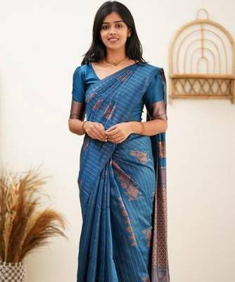 Rama silk blend banarasi saree with unstitched blouse piece 2