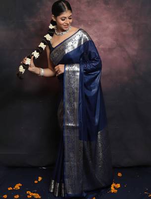 Blue silk blend banarasi saree with unstitched blouse piece 5