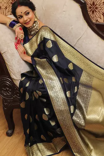 Blue silk blend banarasi saree with unstitched blouse piece