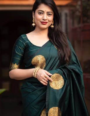 Green silk blend banarasi saree with unstitched blouse piece 3