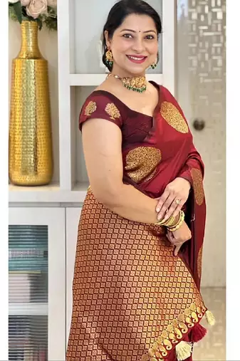 Maroon silk blend banarasi saree with unstitched blouse piece