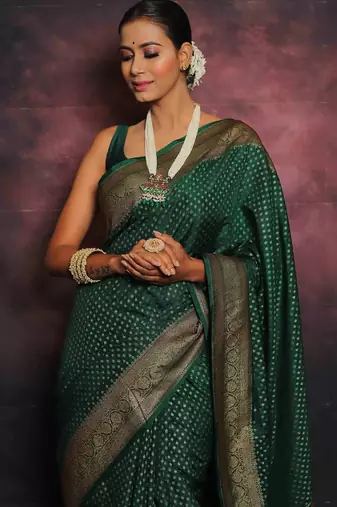 Green  soft silk blend banarasi jacuard work designer party wear saree with unstitched blouse piece