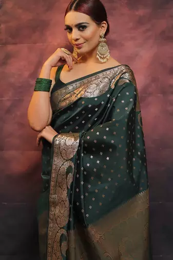 Green soft silk blend banarasi jacuard work designer party wear saree with unstitched blouse piece