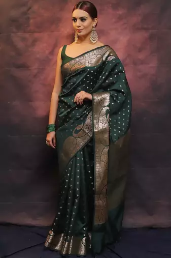 Green silk blend banarasi saree with unstitched blouse piece