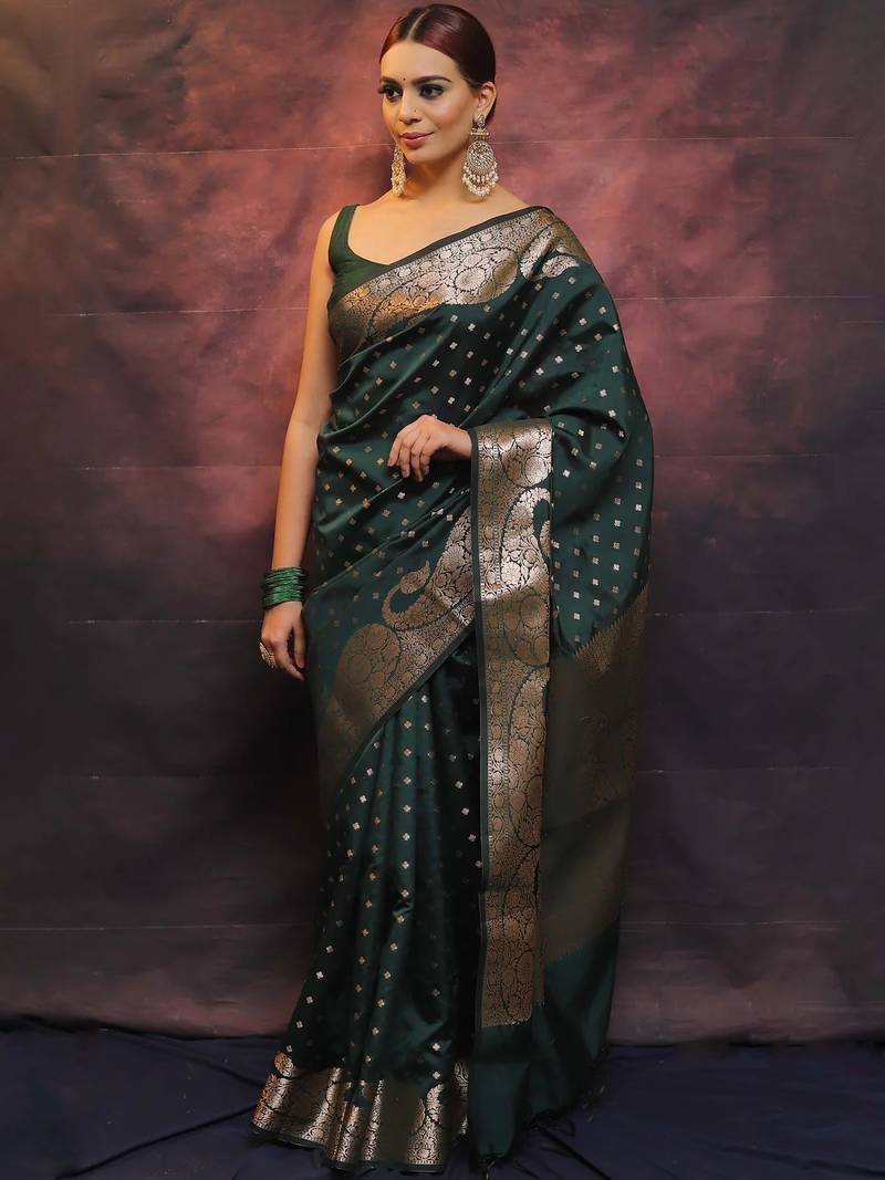 Green soft silk blend banarasi jacuard work designer party wear saree with unstitched blouse piece