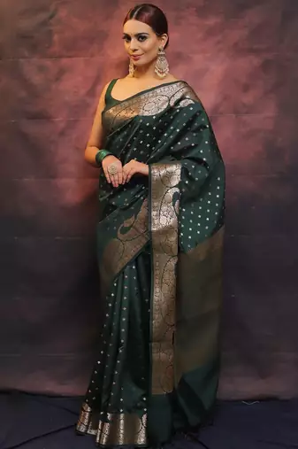 Green silk blend banarasi saree with unstitched blouse piece