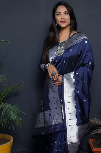 Neavy blue silk blend banarasi saree with unstitched blouse piece