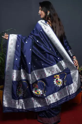 Neavy blue silk blend banarasi saree with unstitched blouse piece