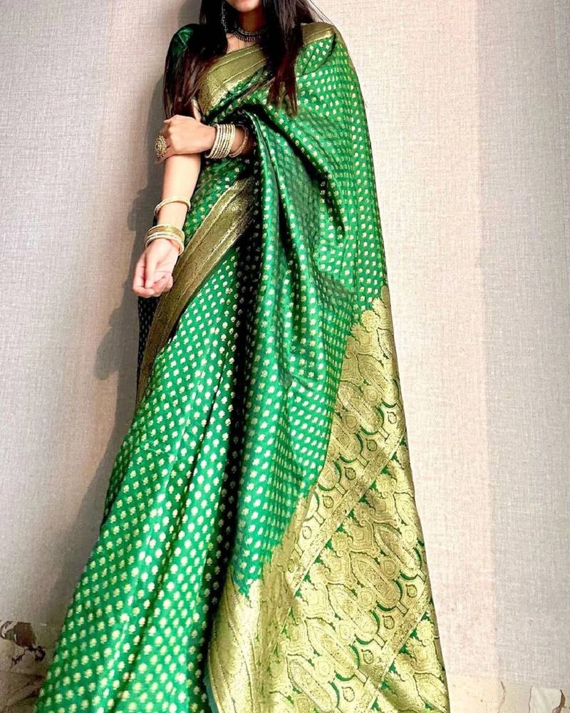 Green  soft silk blend banarasi jacuard work designer party wear saree with unstitched blouse piece