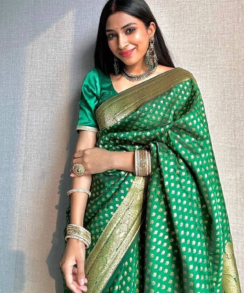 Green  soft silk blend banarasi jacuard work designer party wear saree with unstitched blouse piece