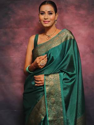 Green silk blend banarasi saree with unstitched blouse piece 1