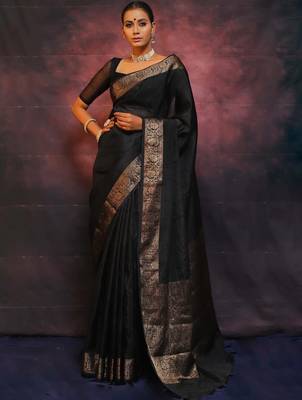 Black silk blend banarasi saree with unstitched blouse piece 3