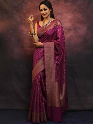 Wine silk blend banarasi saree with unstitched blouse piece 1
