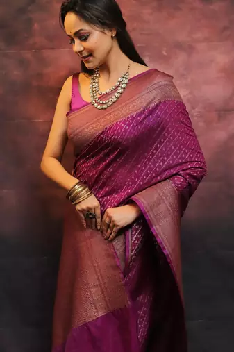 Wine silk blend banarasi saree with unstitched blouse piece