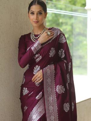 Wine silk blend banarasi saree with unstitched blouse piece 1