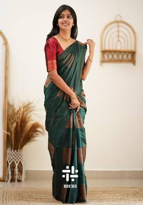 Green red silk blend banarasi saree with unstitched blouse piece 3