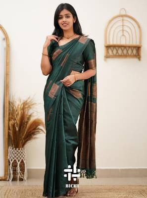 Green silk blend banarasi saree with unstitched blouse piece 2