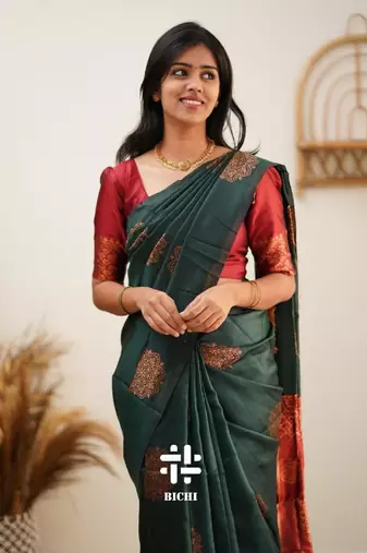 Green red silk blend banarasi saree with unstitched blouse piece