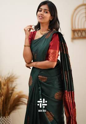 Green red silk blend banarasi saree with unstitched blouse piece 4