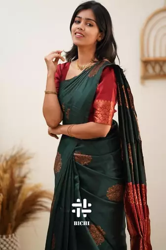 Green red silk blend banarasi saree with unstitched blouse piece