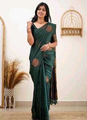 Green silk blend banarasi saree with unstitched blouse piece 2
