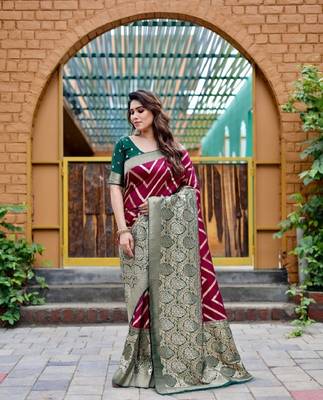 Purple silk blend banarasi saree with unstitched blouse piece 2