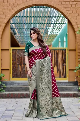 Purple silk blend banarasi saree with unstitched blouse piece