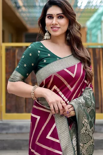 Purple silk blend banarasi saree with unstitched blouse piece