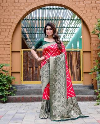 Red silk blend banarasi saree with unstitched blouse piece 1