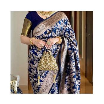 Blue silk blend banarasi saree with unstitched blouse piece 3
