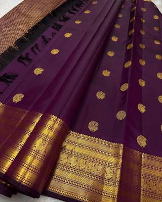 Purple silk blend banarasi saree with unstitched blouse piece 2