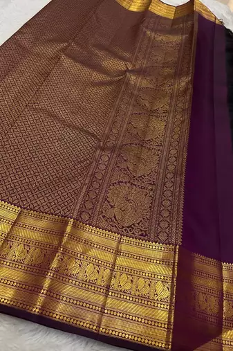 Purple silk blend banarasi saree with unstitched blouse piece