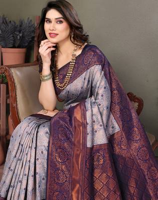 Grey neavy blue silk blend banarasi saree with unstitched blouse piece 2