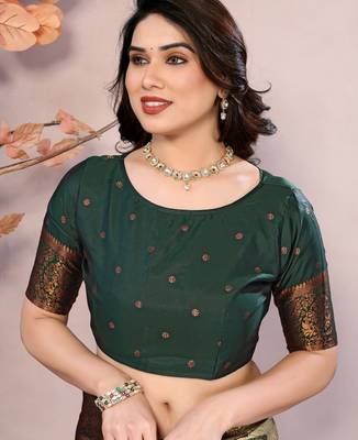 Pista green silk blend banarasi saree with unstitched blouse piece 5
