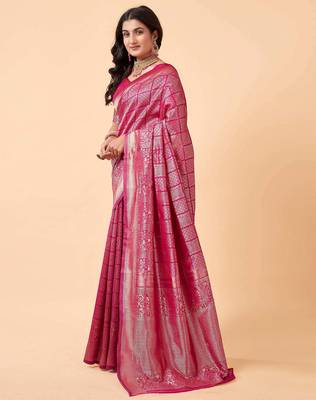 Pink silk blend banarasi saree with unstitched blouse piece 4