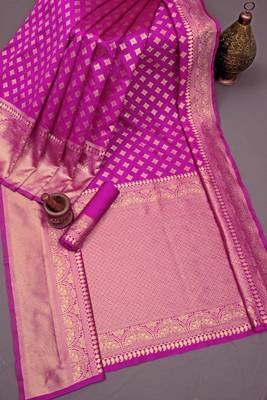 Pink silk blend banarasi saree with unstitched blouse piece 1