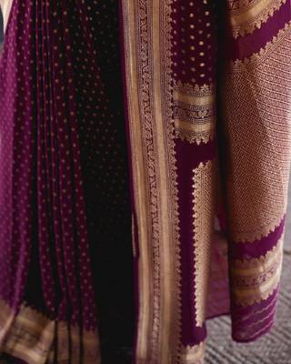 Purple silk blend banarasi saree with unstitched blouse piece 5