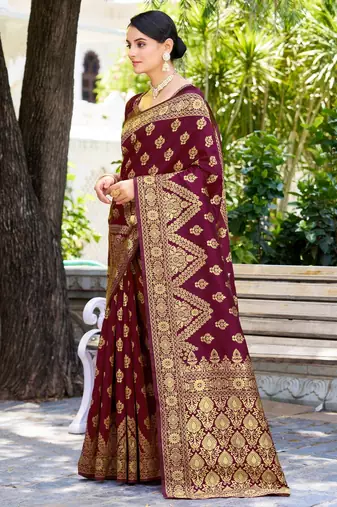 Purple silk blend banarasi saree with unstitched blouse piece
